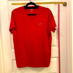 Hollister v neck bright red Shirt L